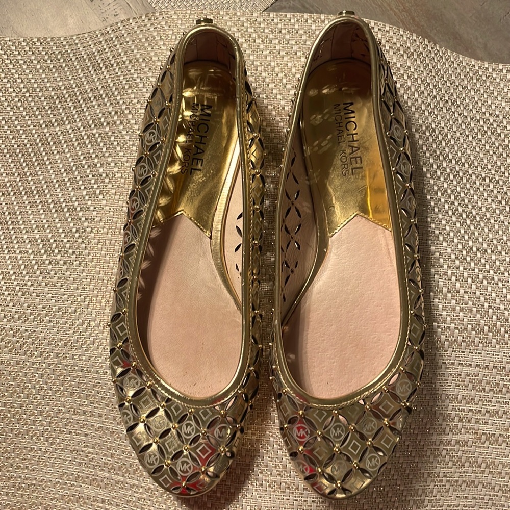 Michael Kors Dressy Flats!